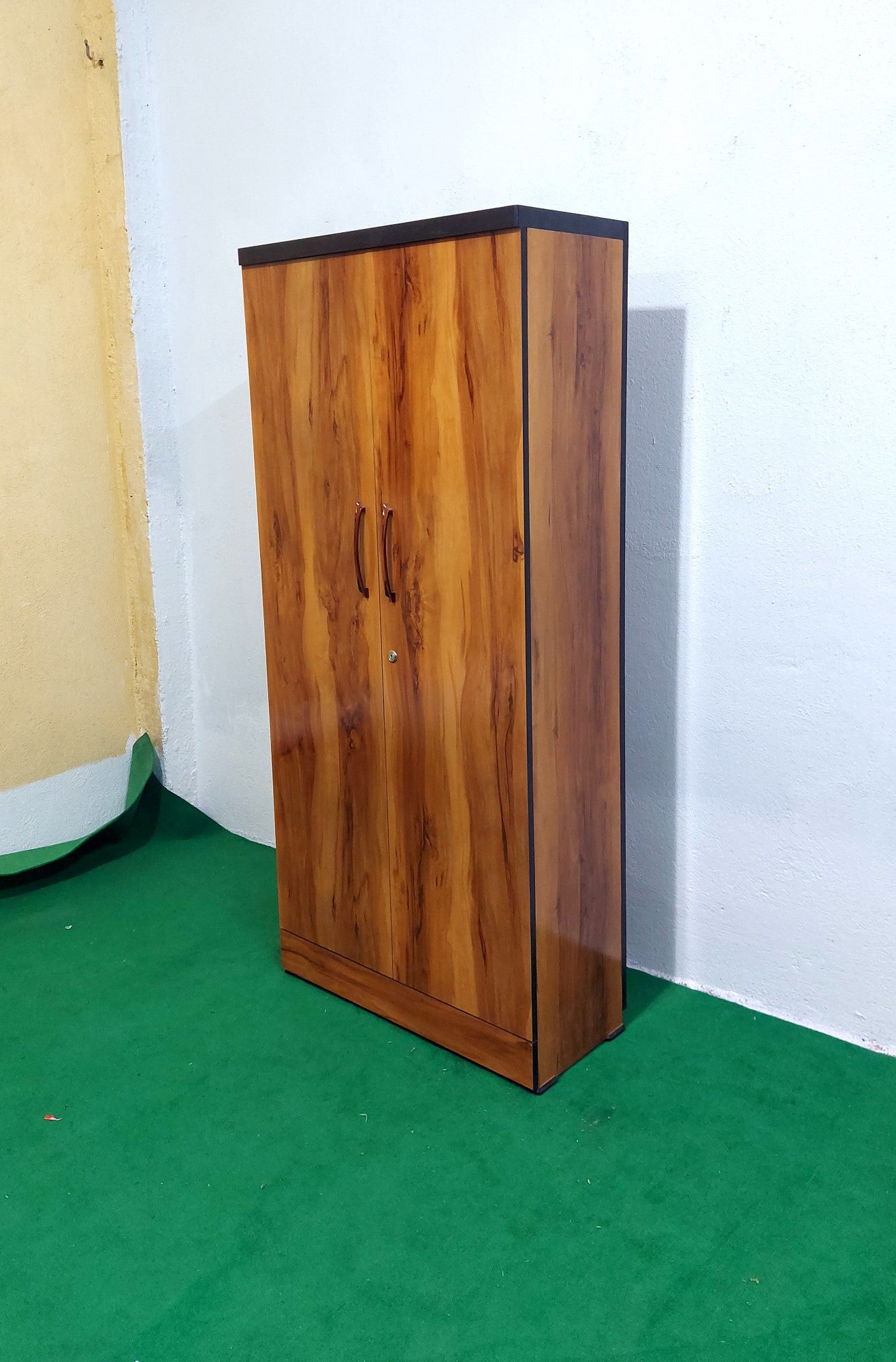 Bowzar Wooden Bookshelf Almirah Yellow Wood Height 5.5 Feet