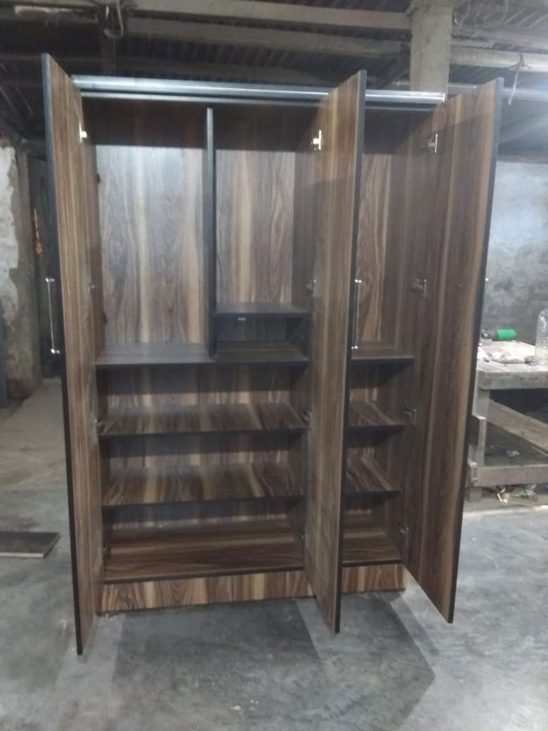 Bowzar 3 Door Wooden Inside Picture - Bowzar -