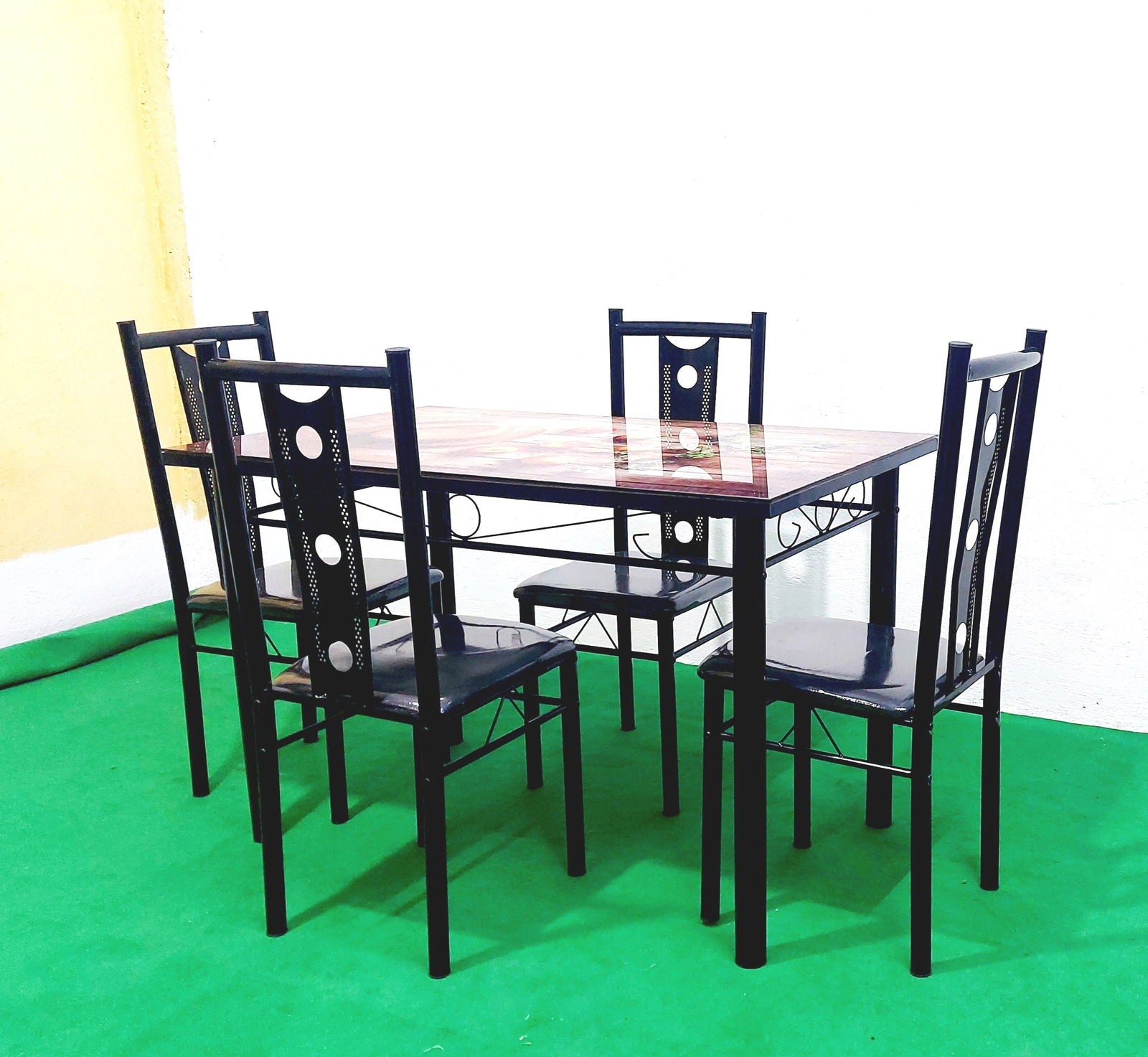 Bowzar 4 Seater Dining Table Set Printed Top With Glass - Bowzar -