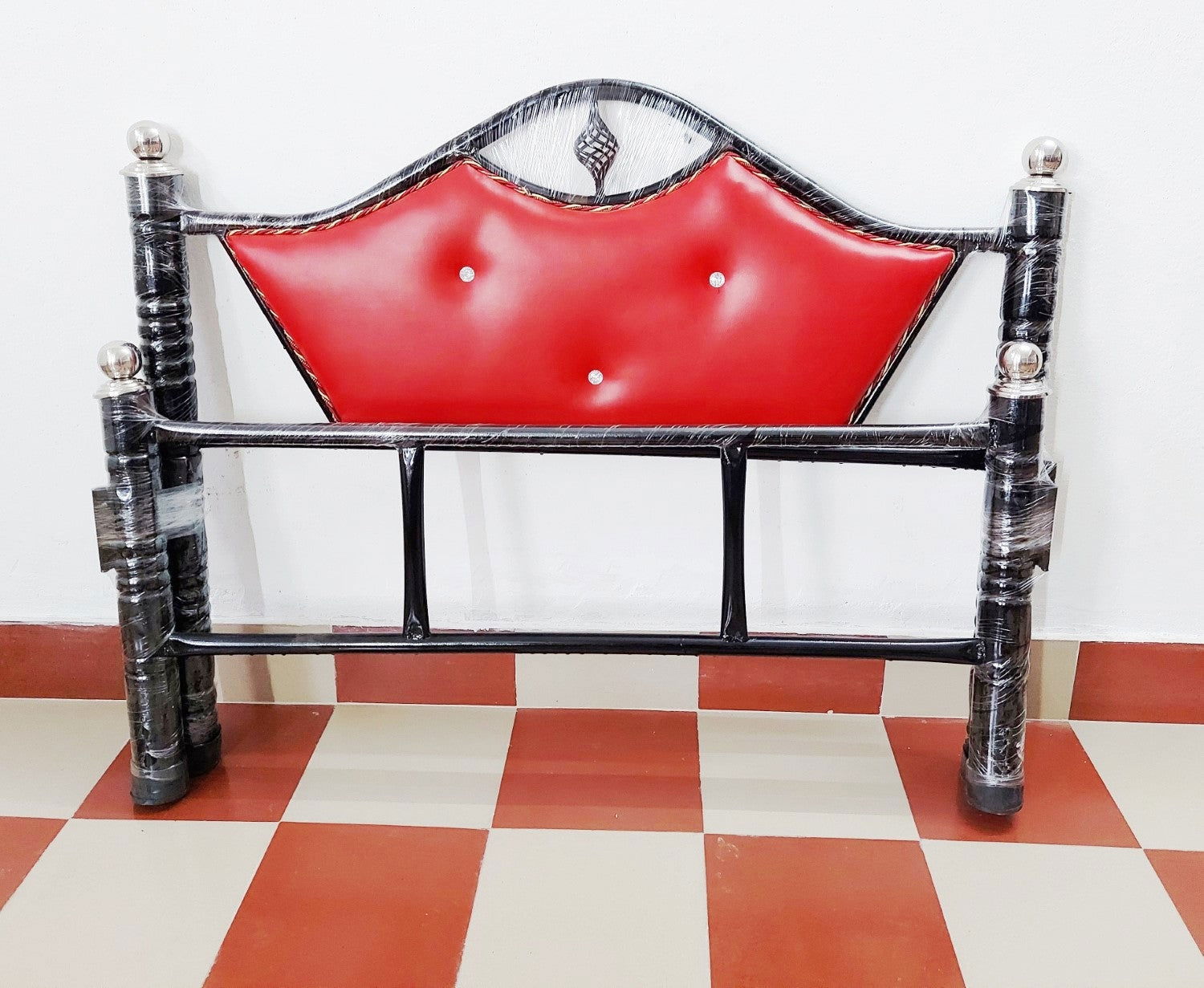 Bowzar Dhanush Model Double Bed Size 4X6.5 Feet Metal Bed Lama Red - Bowzar -