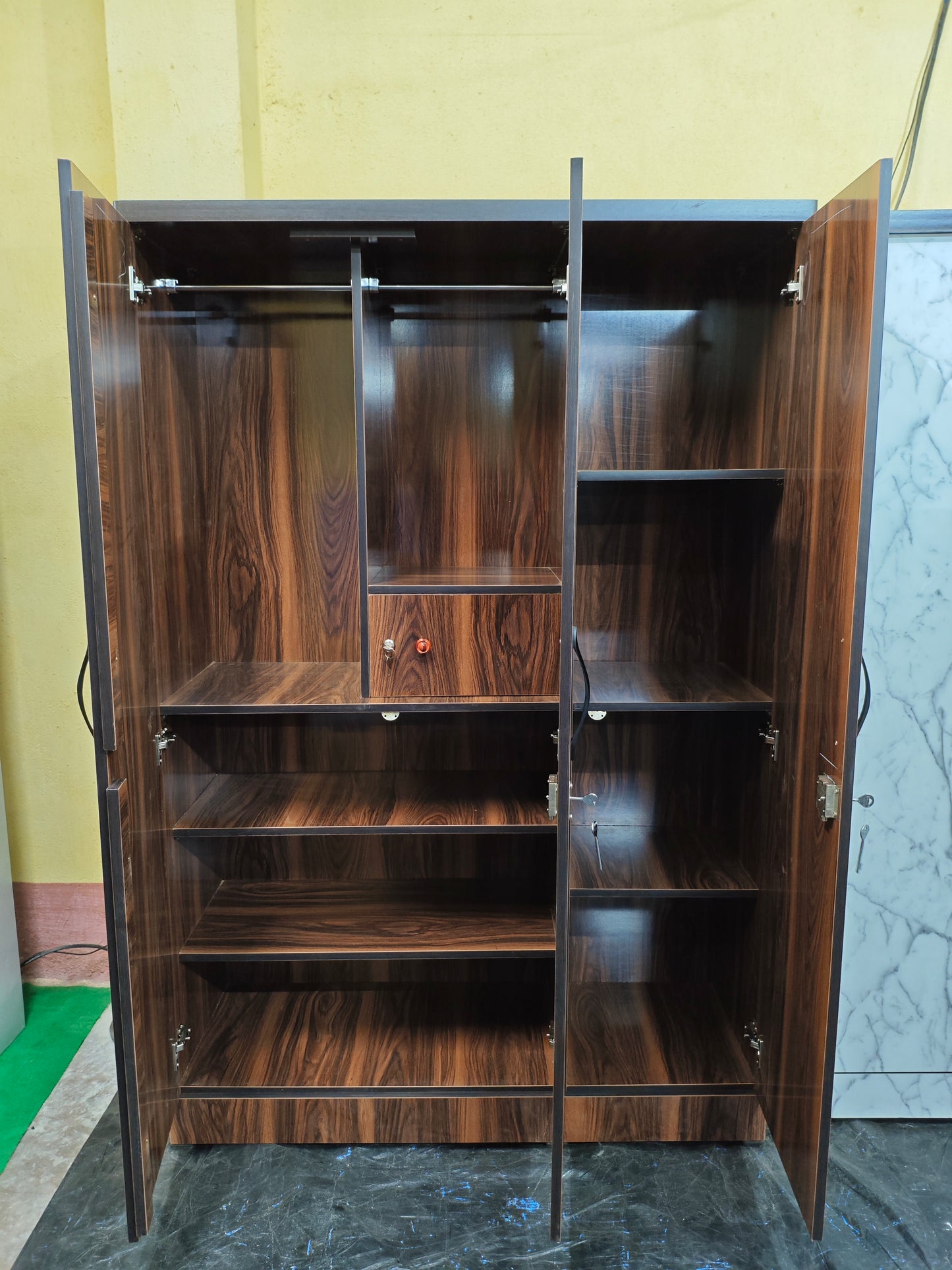 3 Door Wooden Wardrobe Almirah 6 Feet