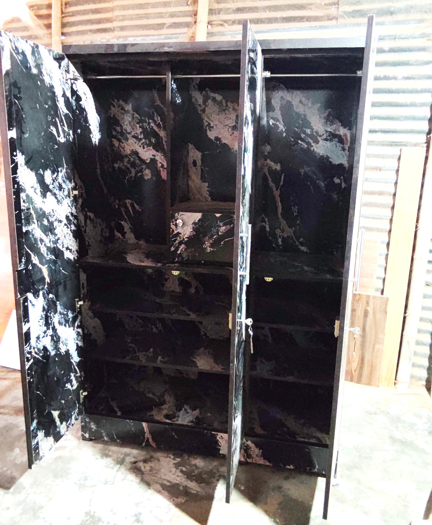 Bowzar 3 Door Almirah 3 Door WardrobeBlack Marble