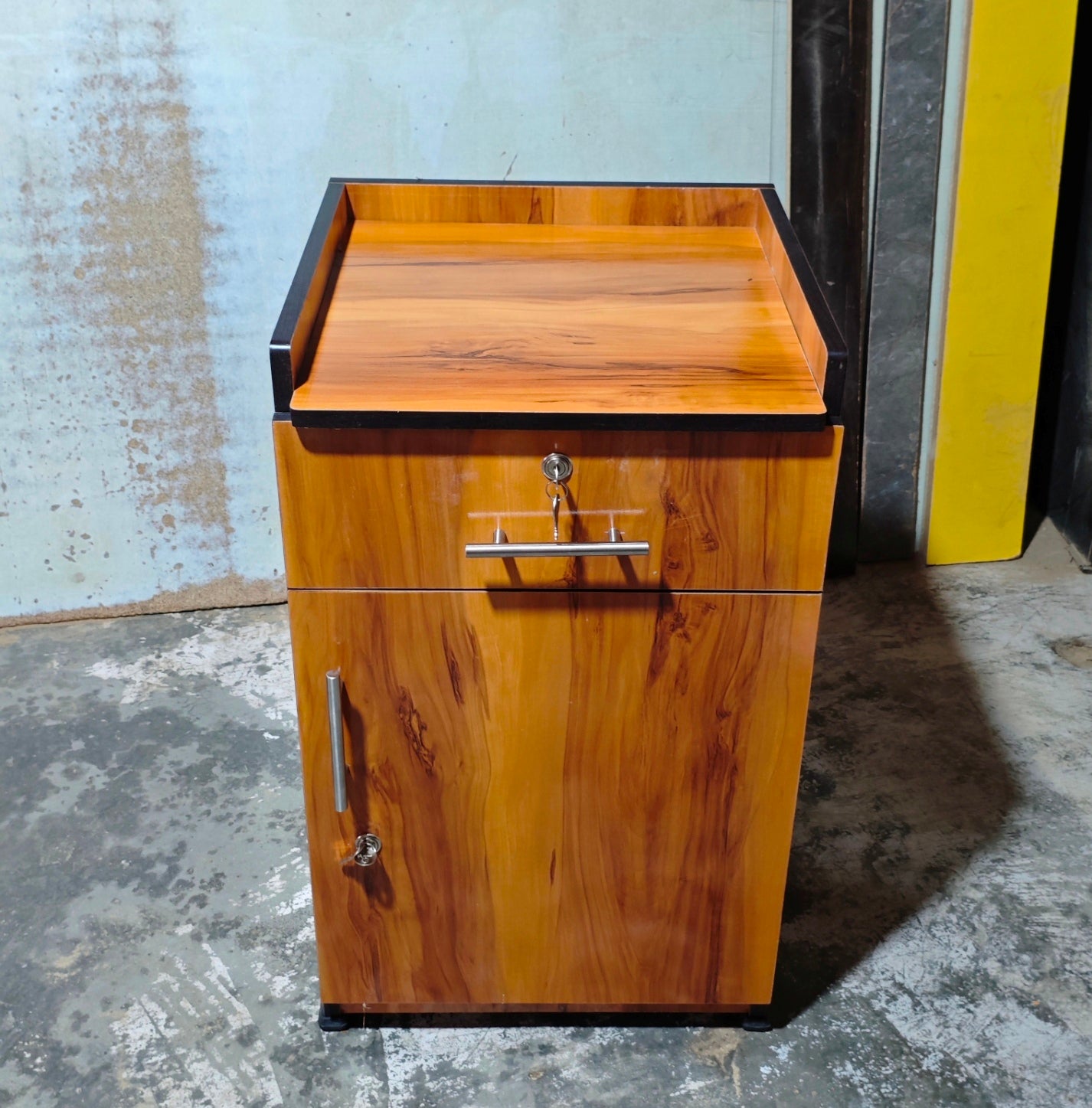 Bowzar Multipurpose Cabinet With Drawer Height 30X16X16 Inch