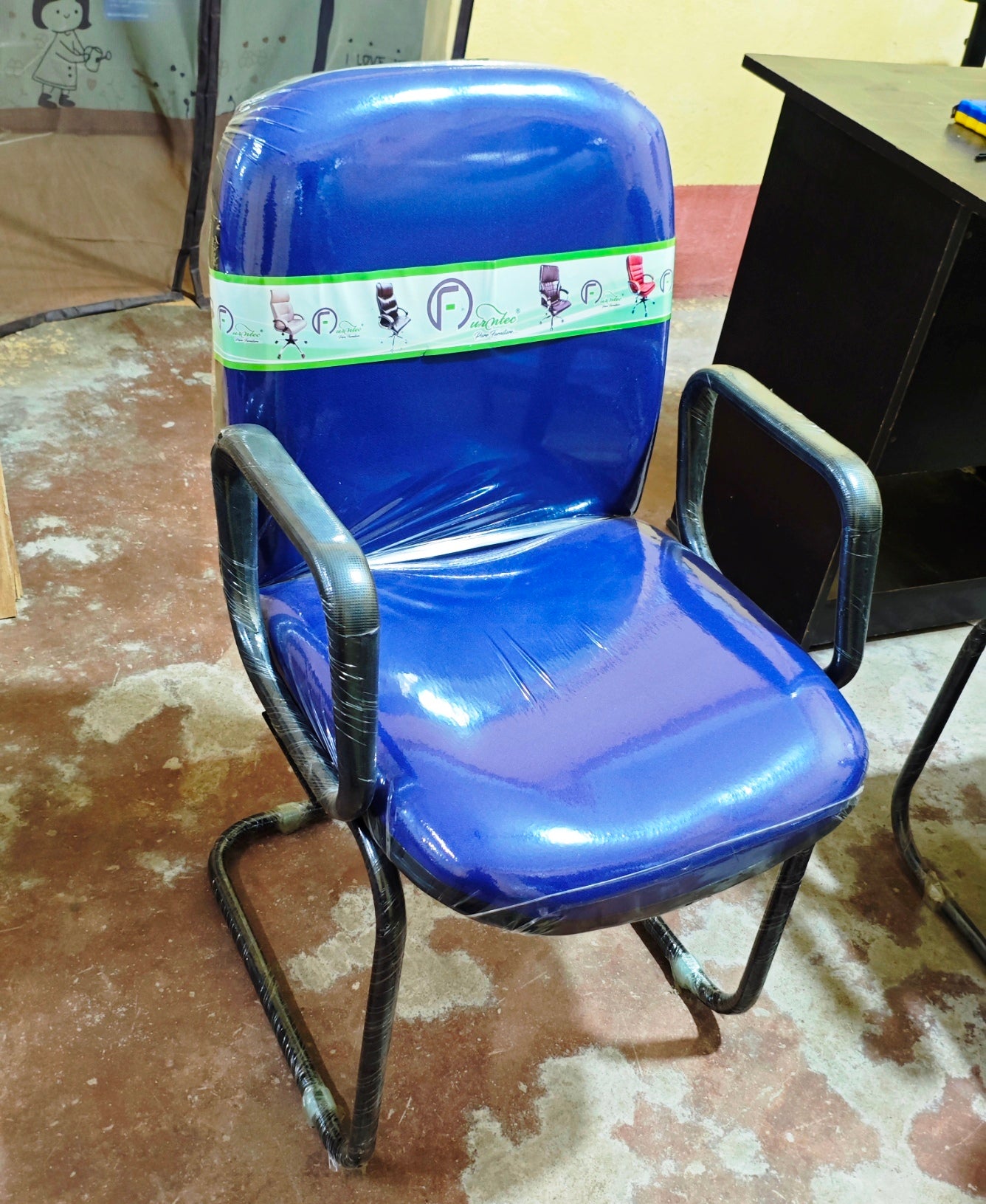 Bowzar G Type Chair Heavy Quality Blue Maroon Black