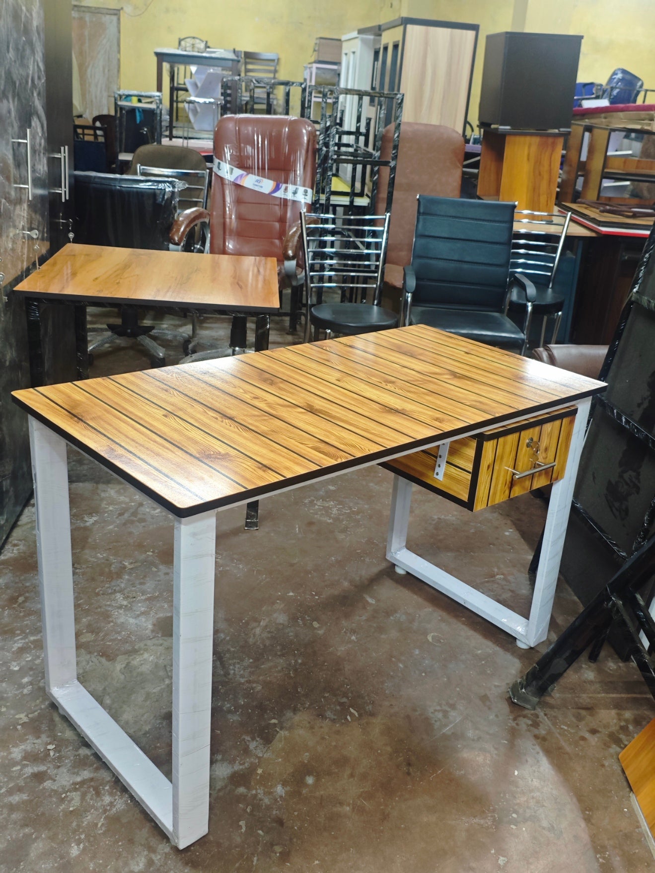 Bowzar 4x2 Table Modern Office Desk with Metal Frame & Engineering Wood Top | Bowzar Furniture Shop