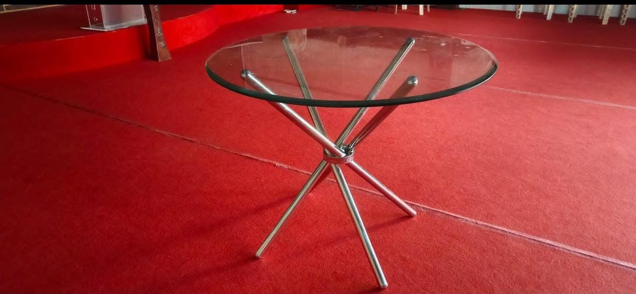 Dining Table Round with Glass Top 12MM