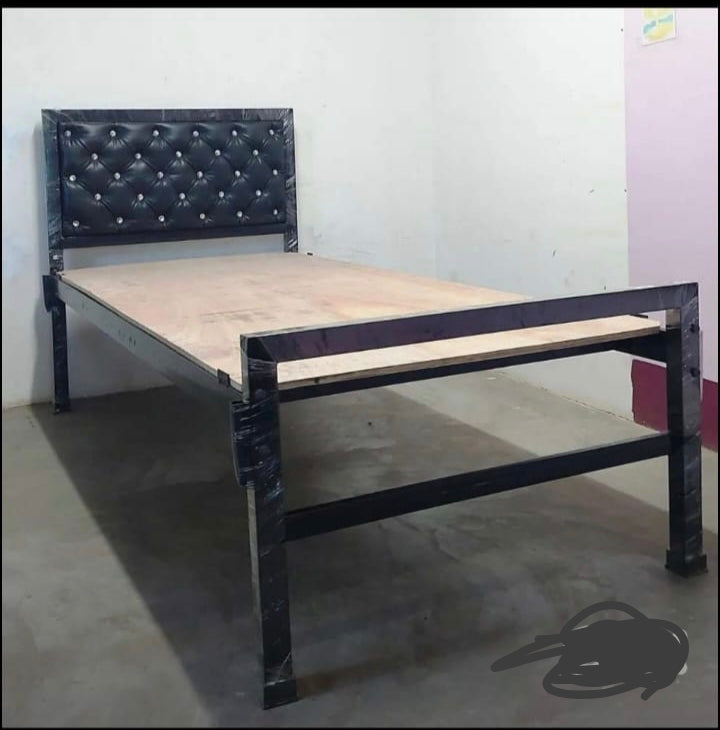 Bowzar Single Bed 3x6.5 Feet Heavy Quality with Head Cushion