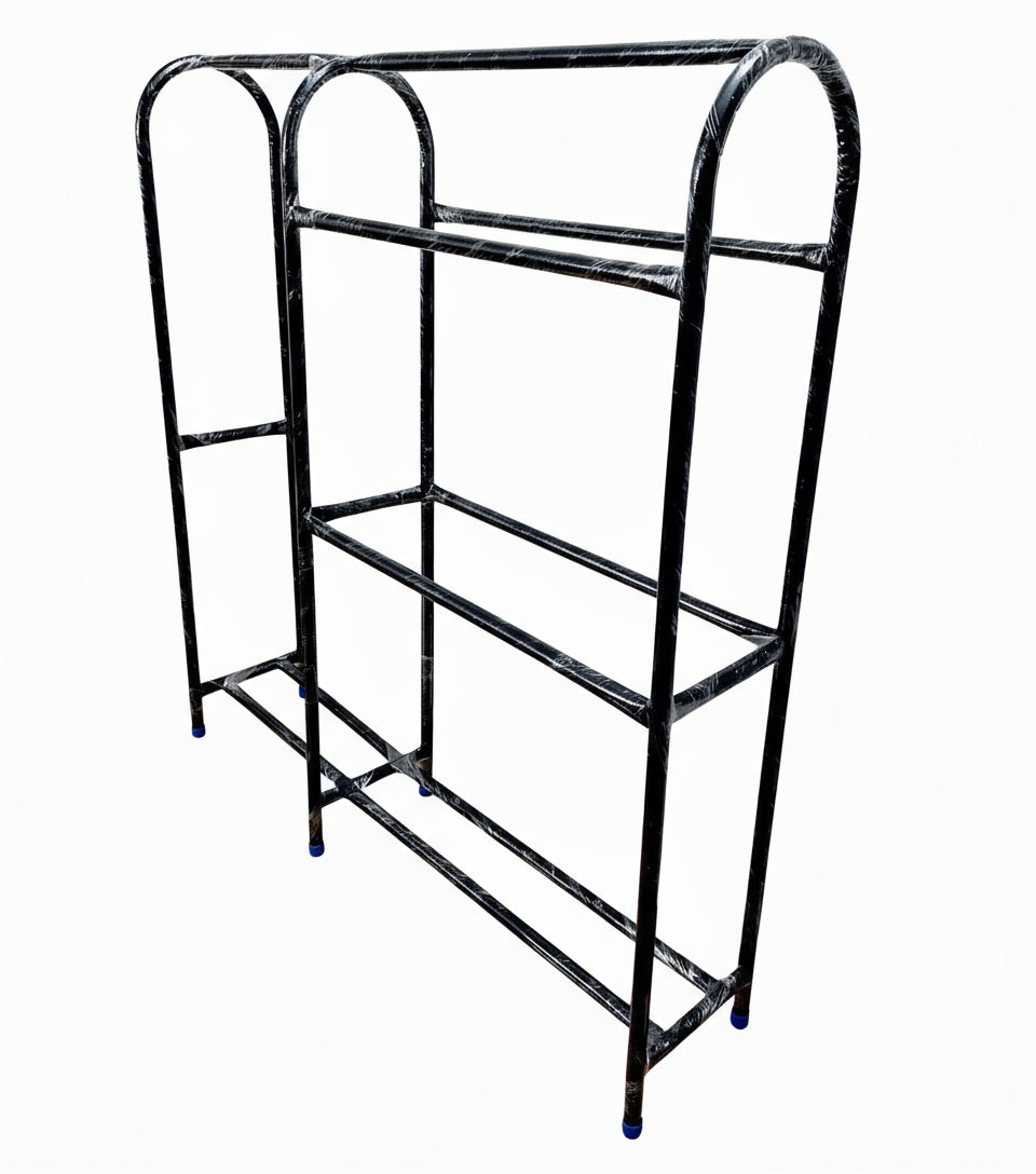 Alna and Cloth Hanger