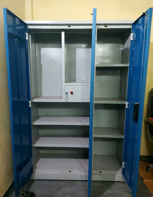 22 Gauge 3 Door Steel Almirah Wardrobe Maruti Lock Onoma Firoxza Blue 3 Door Almirah