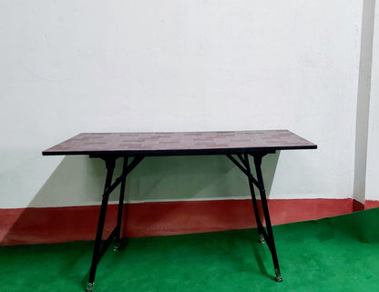 Bowzar 4X2 Folding Table Black Brick