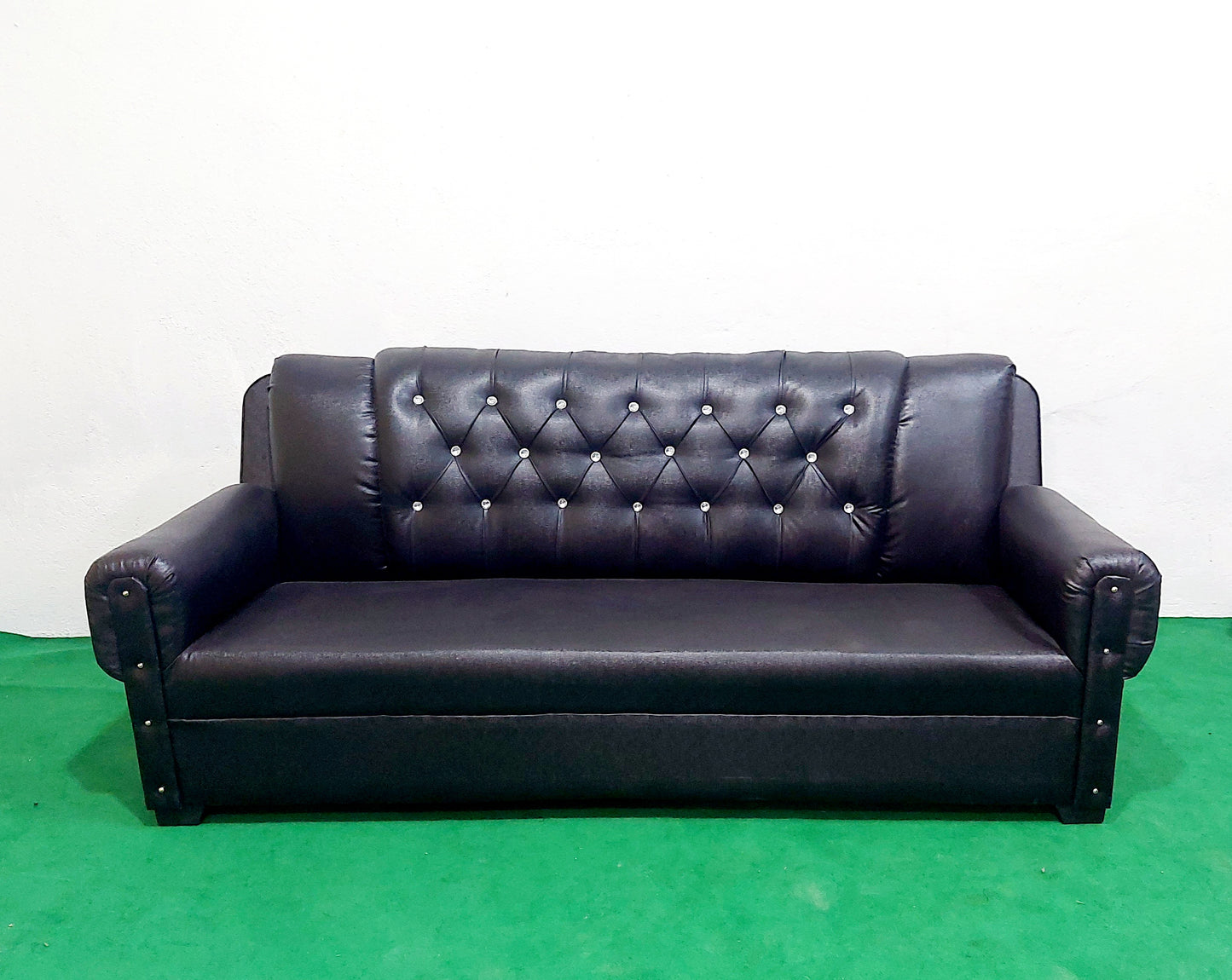 Bowzar 5 Seater Wooden Sofa Good Quality Ritu Model Black