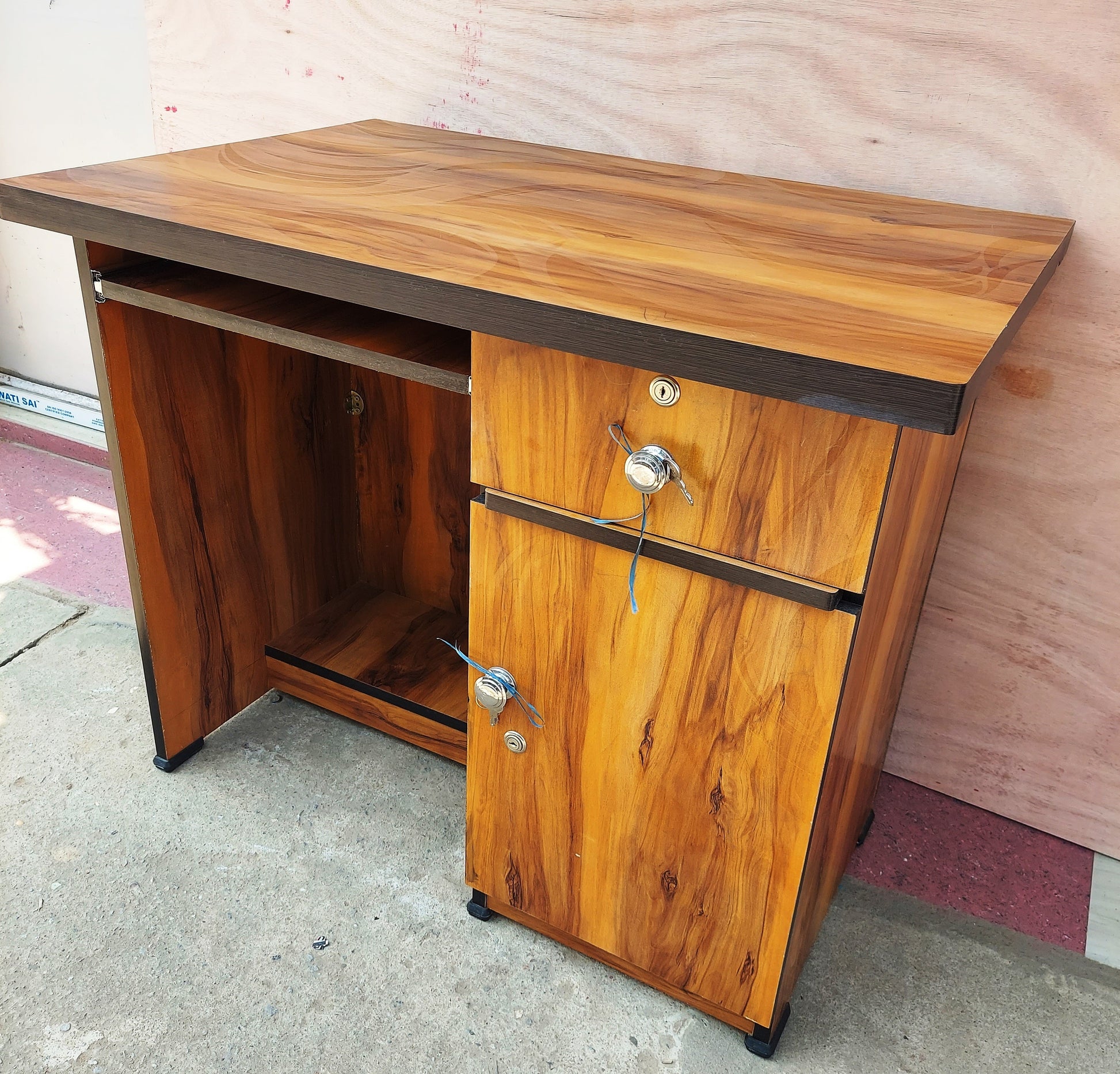 Bowzar Engineering Wood Office Table 3X2 Feet Computer Desk With Keybo