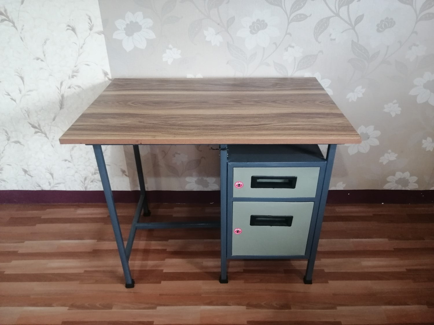 Bowzar Office Table 3X2 Feet Metal Frame Wooden Top With Drawer