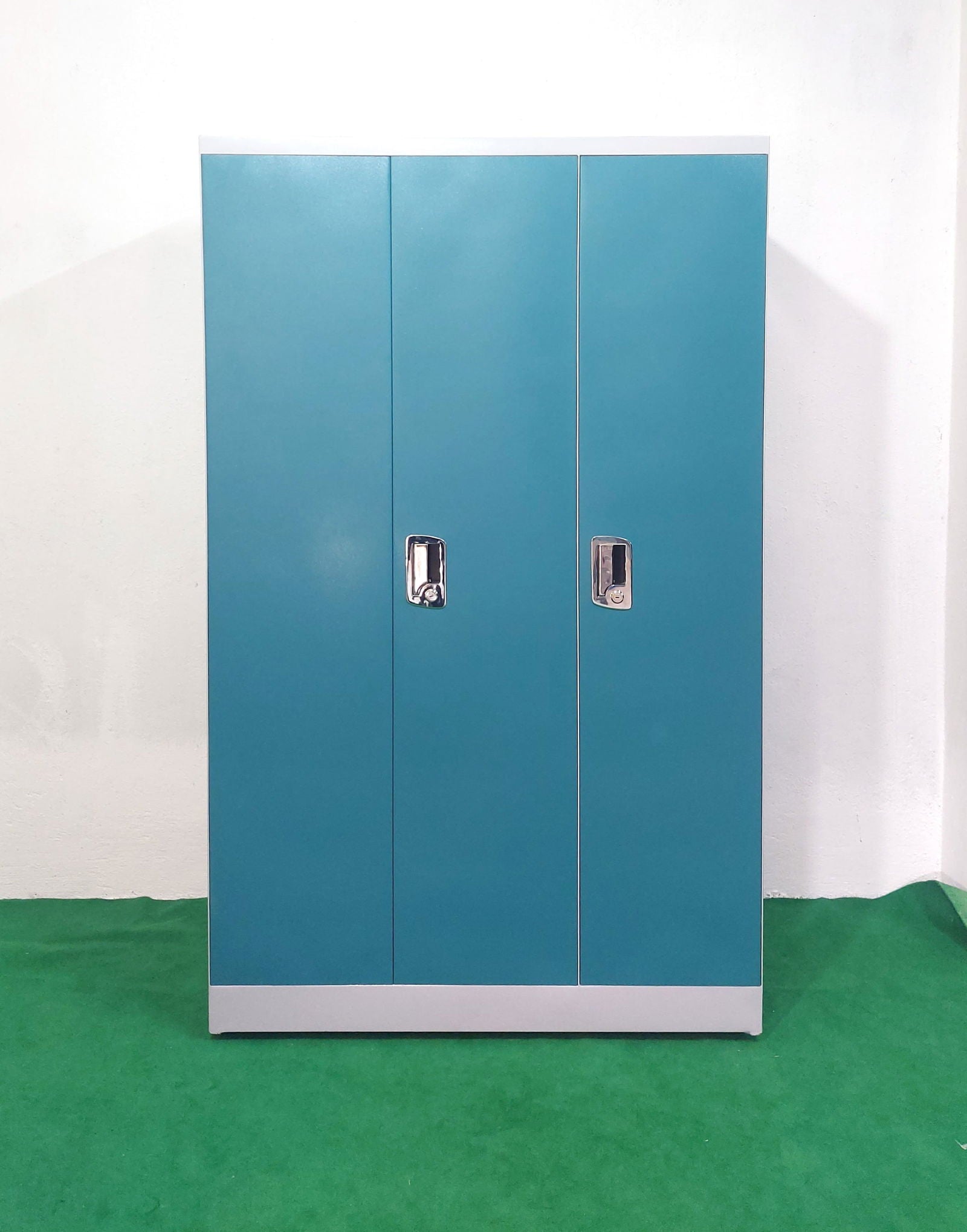 Bowzar 24 Gauge 3 Door Almira Onoma Style With Maruti Lock Teal - Bowzar - 