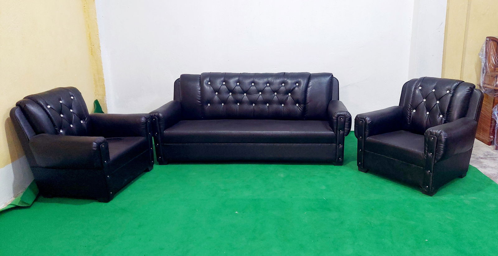 Bowzar 5 Seater Wooden Sofa Good Quality Ritu Model Black - Bowzar - 