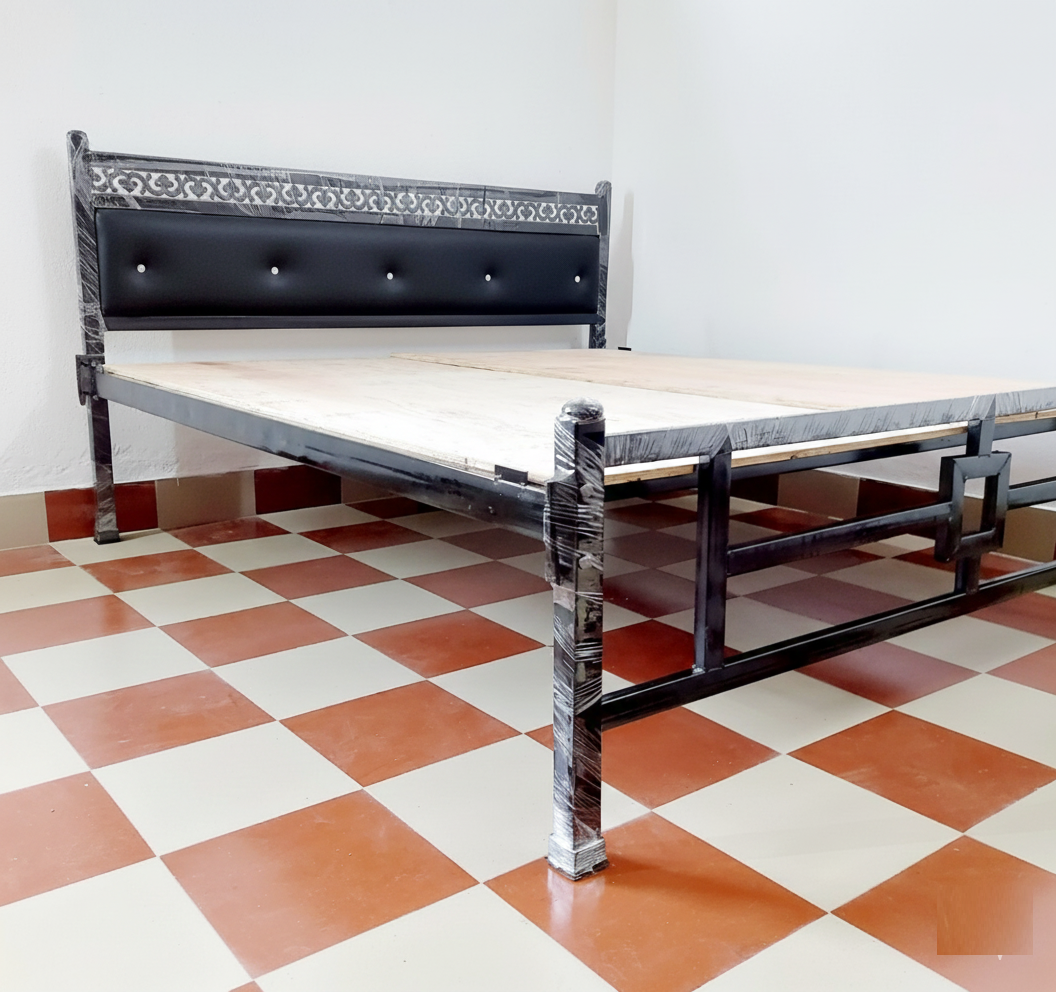 Bowzar KM King Bed Size 6X6.5 Feet Metal Bed Heavy Quality Black