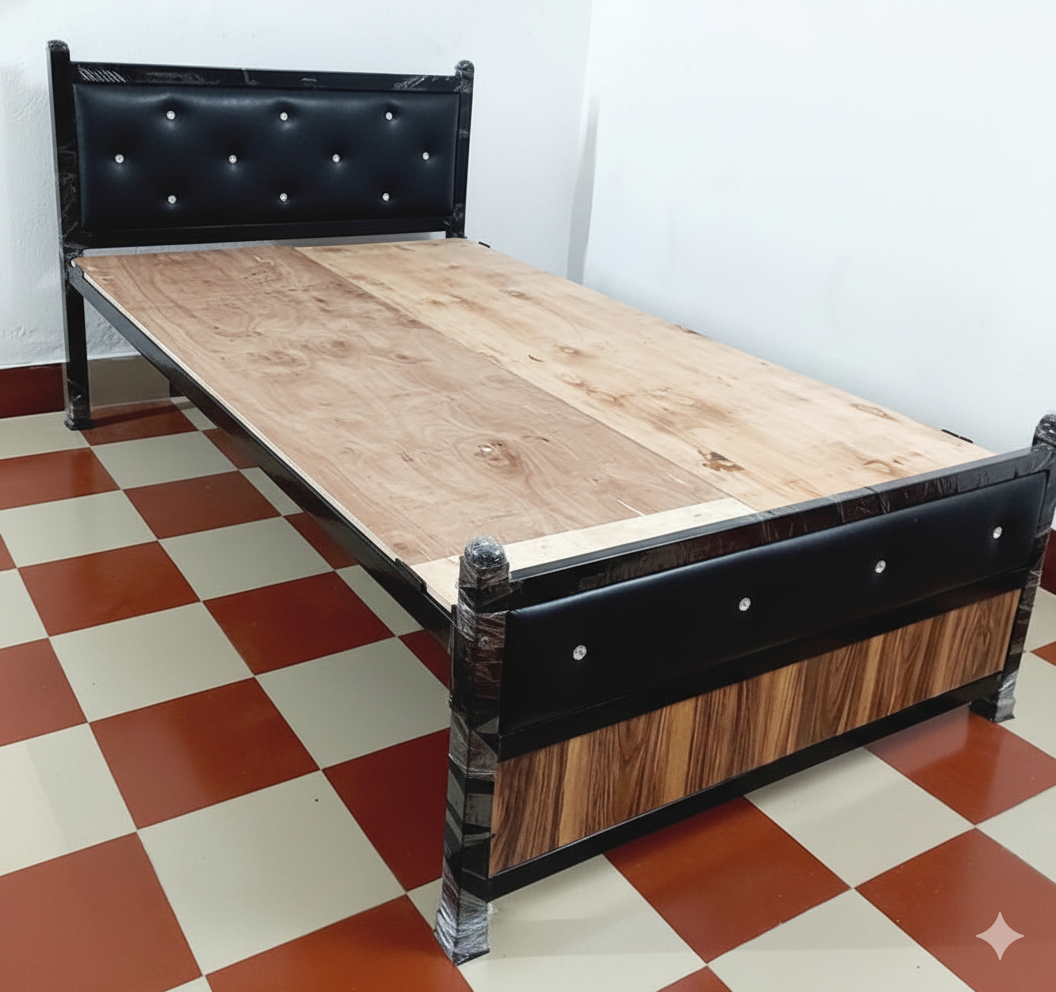 Bowzar Metal Iron Double Bed 4X6.5 Feet NM Black