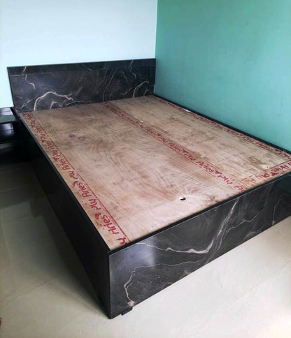 Bowzar King Bed 6x6.5 Feet Best Quality