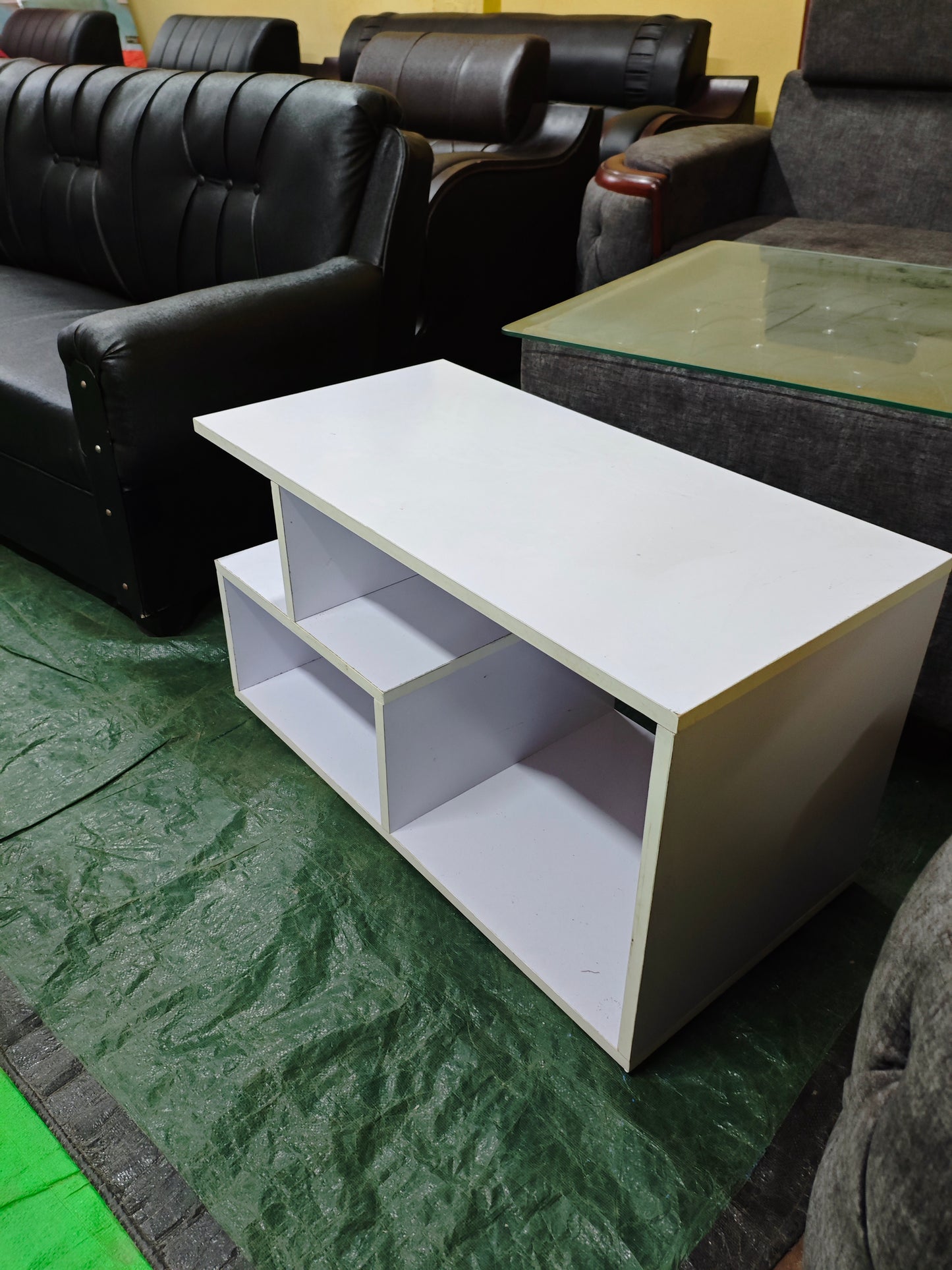 Bowzar Center Table Best Quality Real Image White