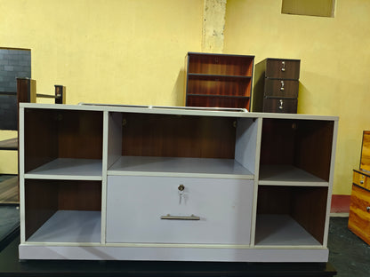 Bowzar TV Stand