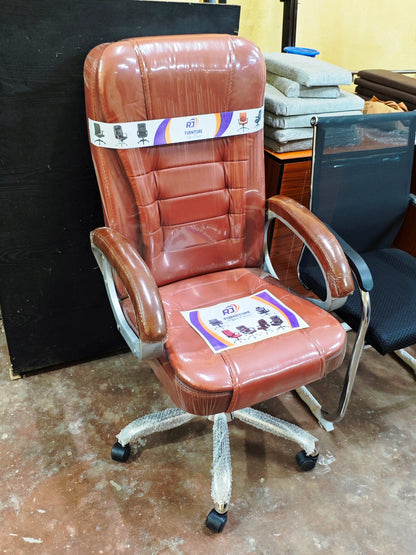 Bowzar Boss Chair With Chrome Base Double Cushion Tan