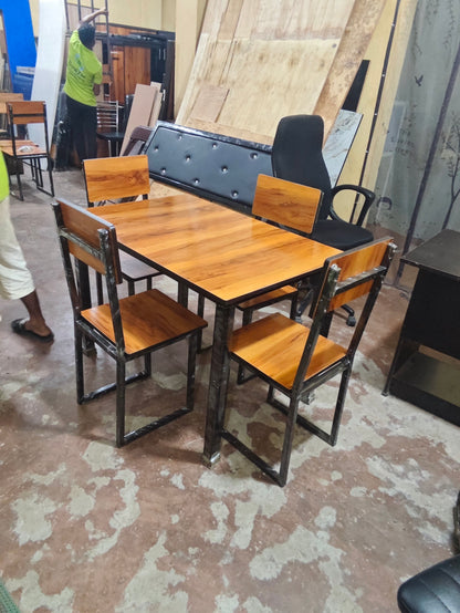 4 Seater Dining Set