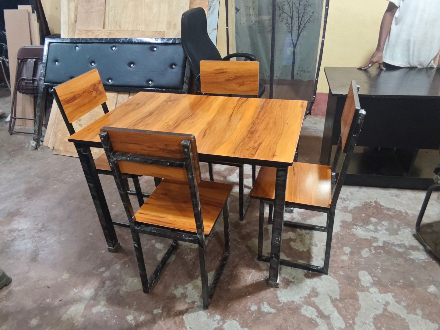 4 Seater Dining Set
