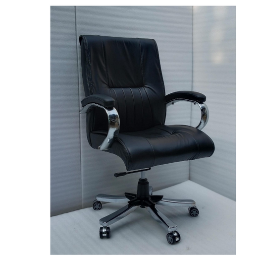 A43 FG Lply MB Chrome Boss Chair
