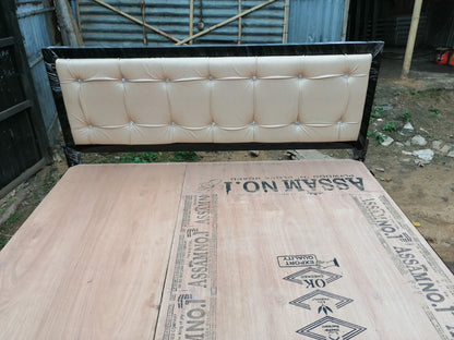 Bowzar Queen Bed 5x6.5 Feet Heavy Quality Designed Cushion in Guwahati