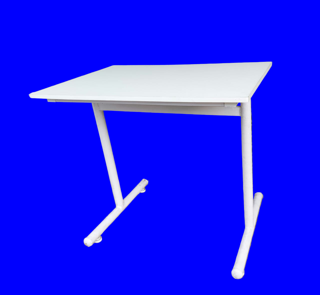 Simple Table Computer Desk 3x2 Feet White