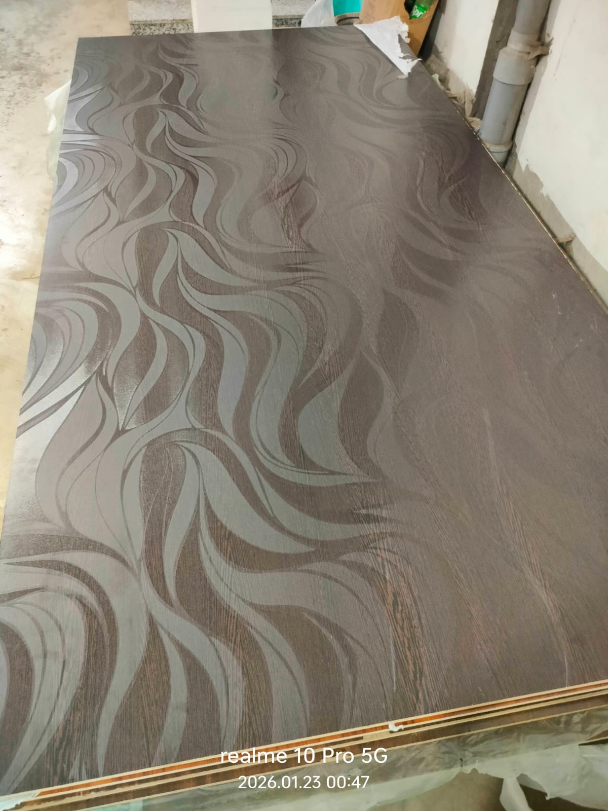 Particle Board Color Black Nagin
