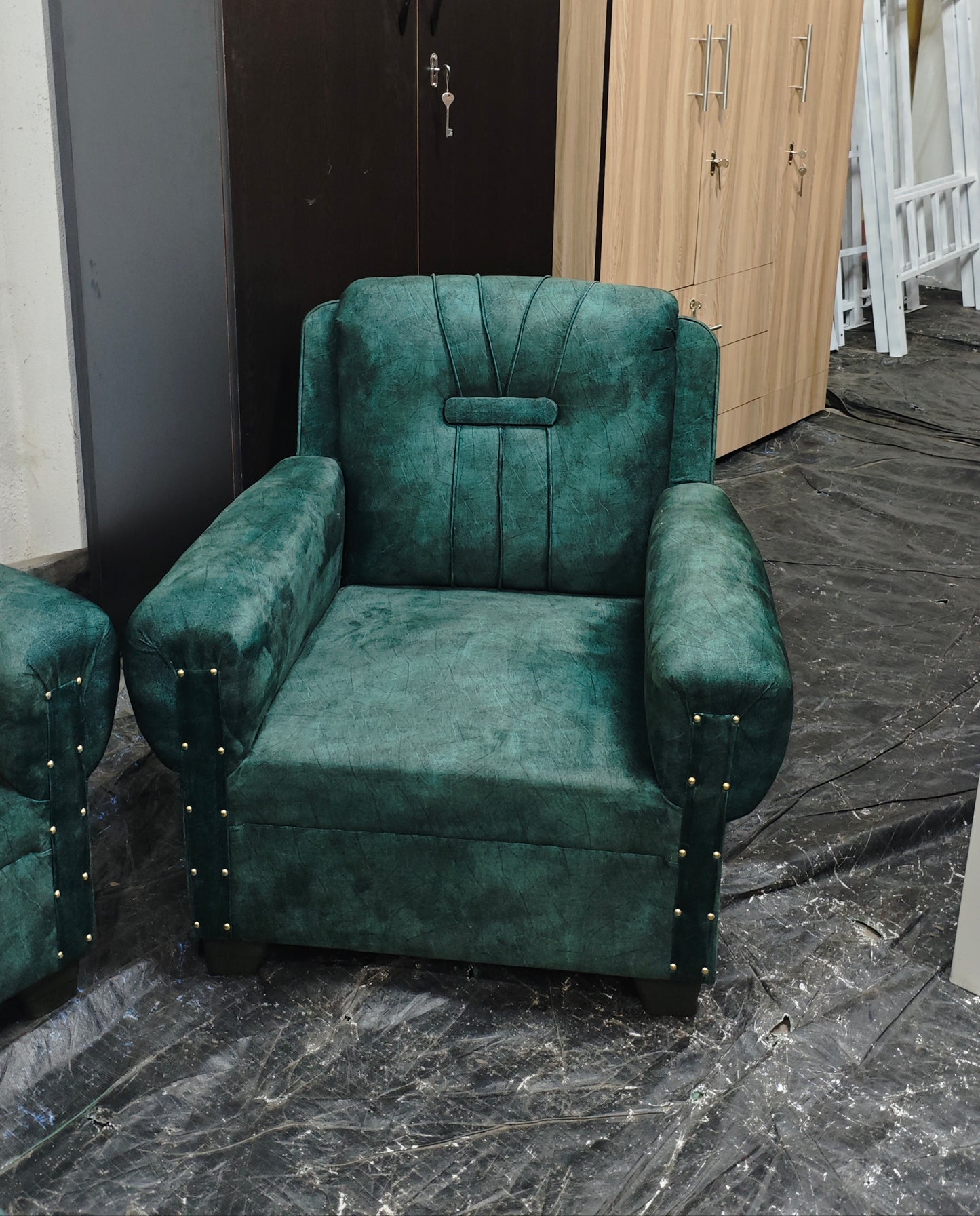 Premium Quality Sofa 5 Seater with Center Table