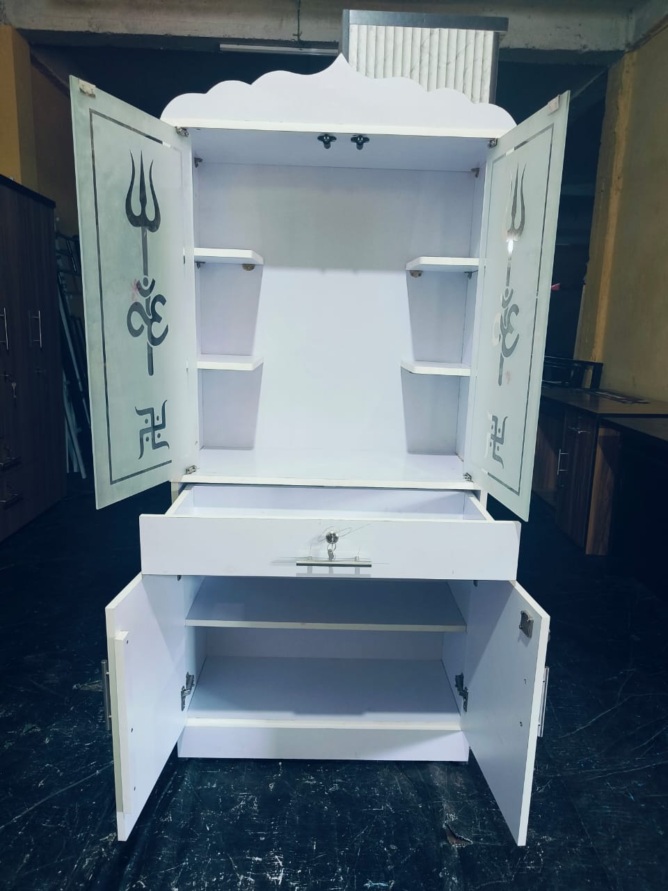 Bowzar Mandir Temple White 5.5 Feet Height