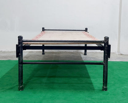Bowzar Single Size 3X6.5 Feet Simple Minimalistic Metal Bed