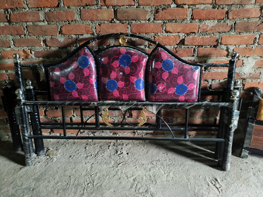 Queen Bed Size 5X6.5 Feet