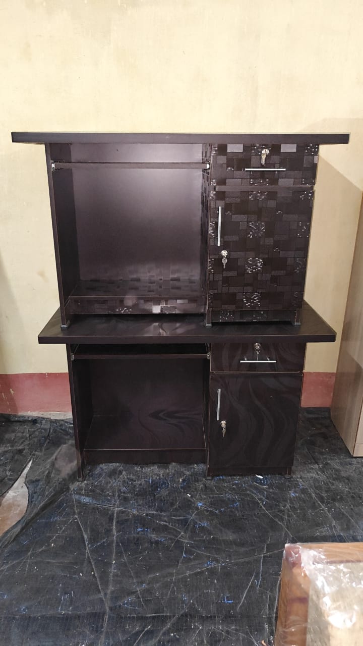 In Stock Office Table 4x2 Feet