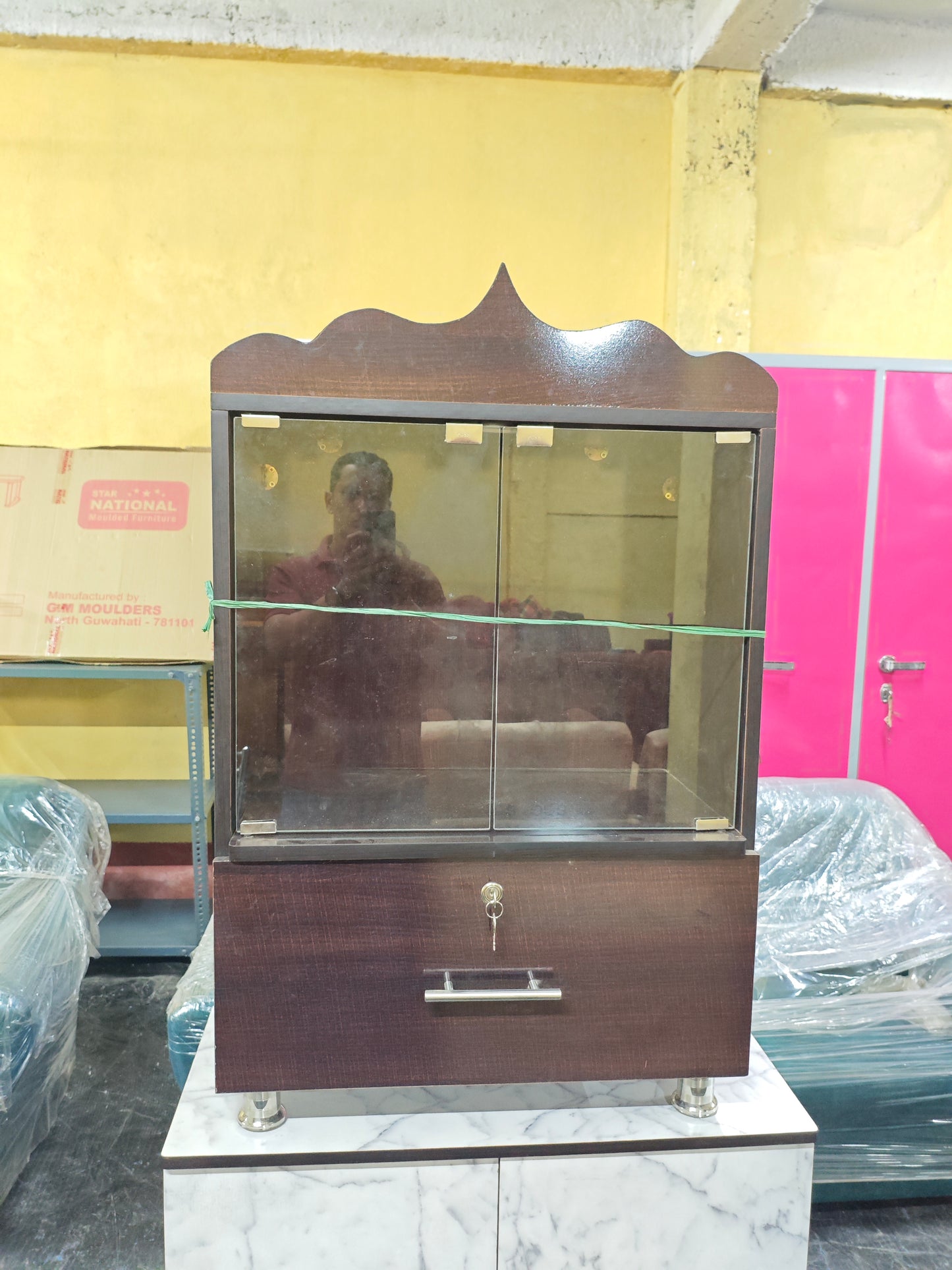Wooden Mandir With Push Glass
