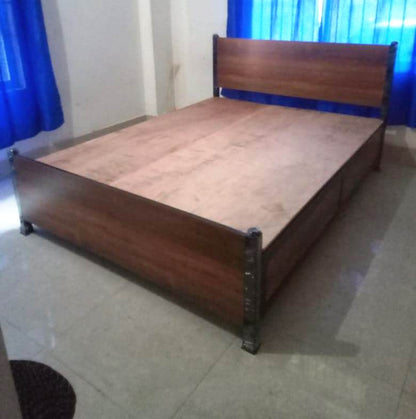 Bowzar Wooden Look Bed With Sides Covered Queen Size 5X6.5 Feet